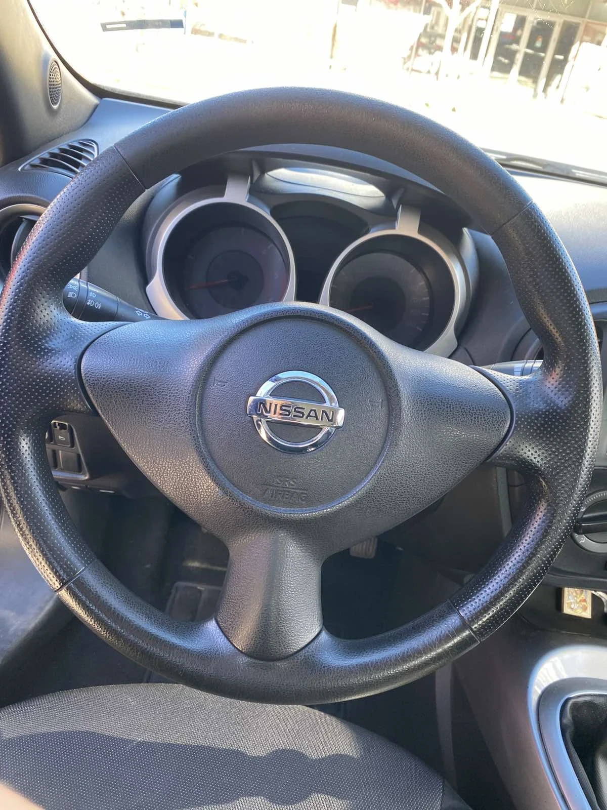 Nissan Juke, снимка 10 - Автомобили и джипове - 56250527