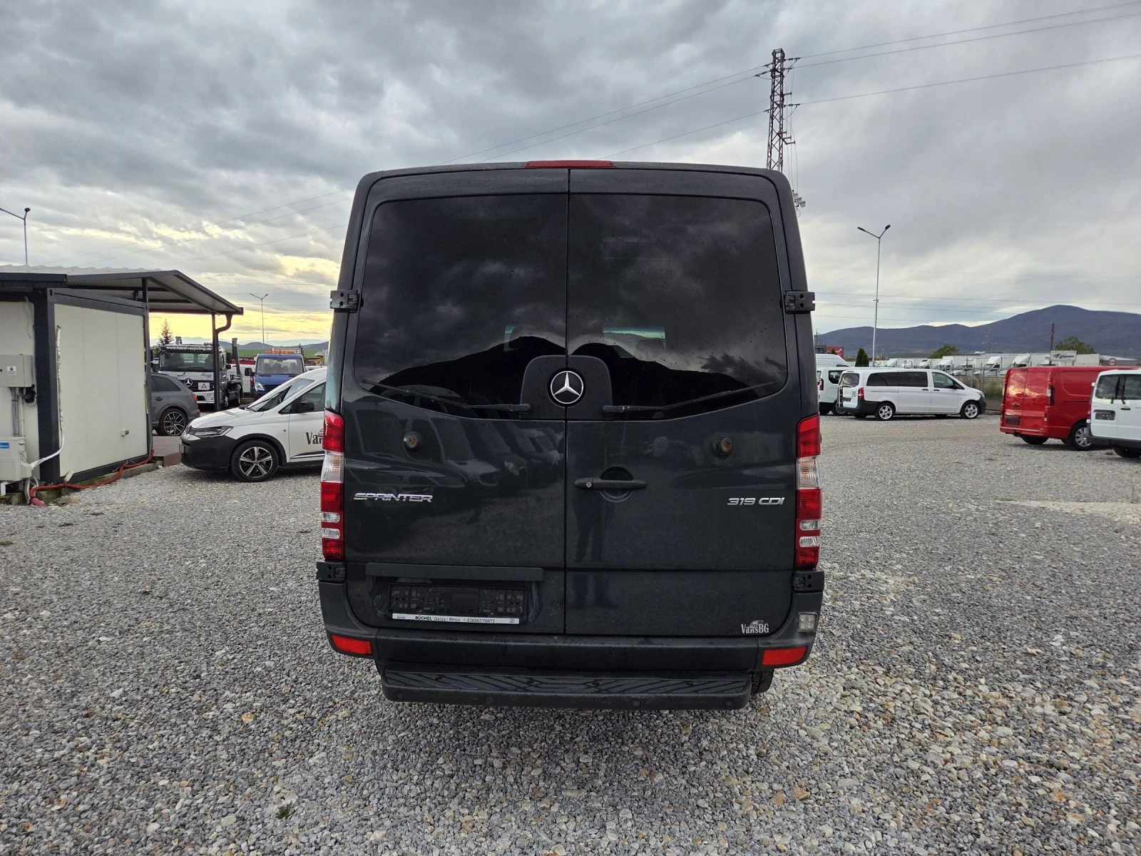 Mercedes-Benz Sprinter 319 CDI, Нави, Климатик, Лед, FULL, Евро 6 - изображение 4