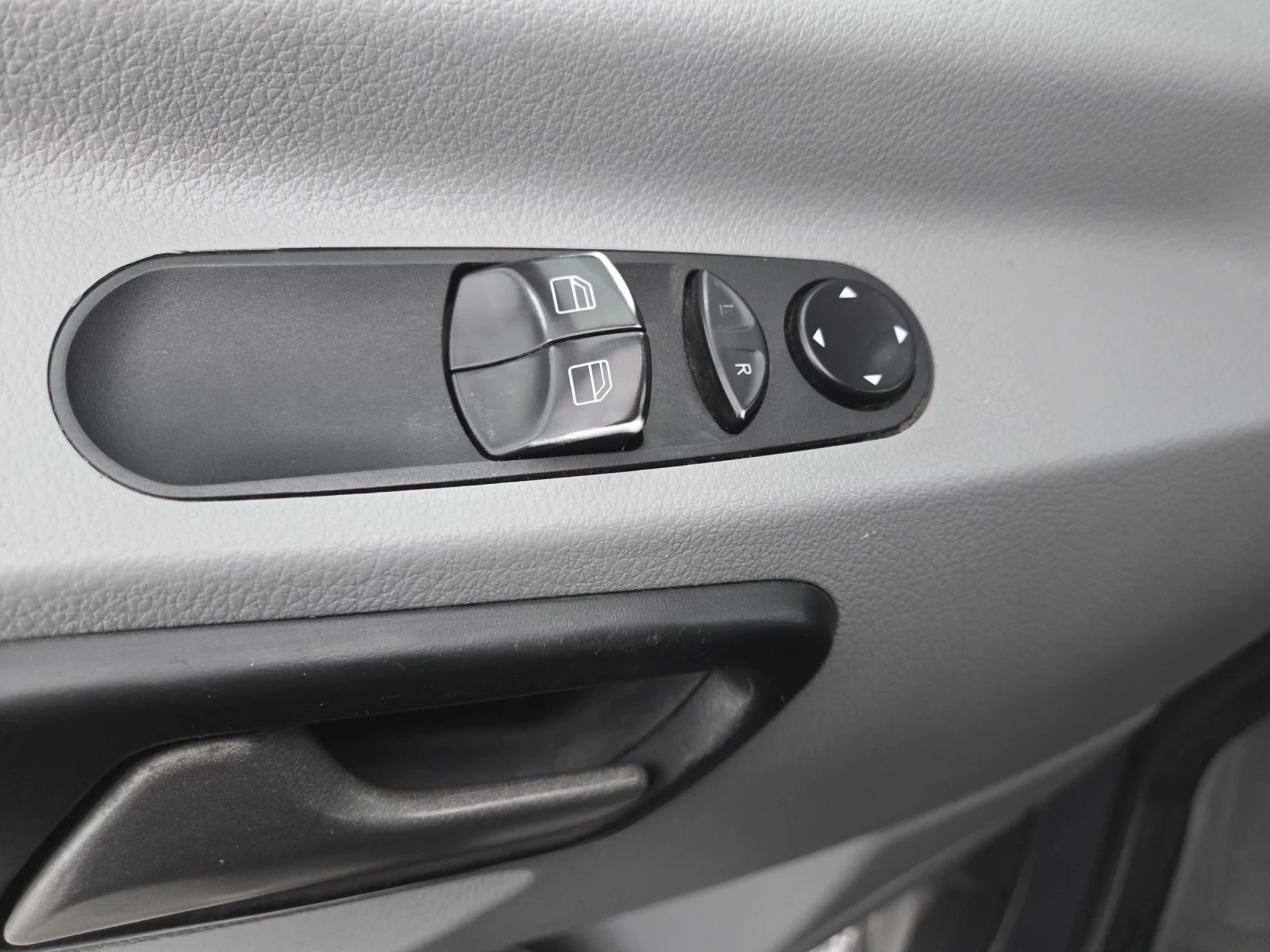 Mercedes-Benz Sprinter 319 CDI, , , , FULL,  6 | Mobile.bg   12