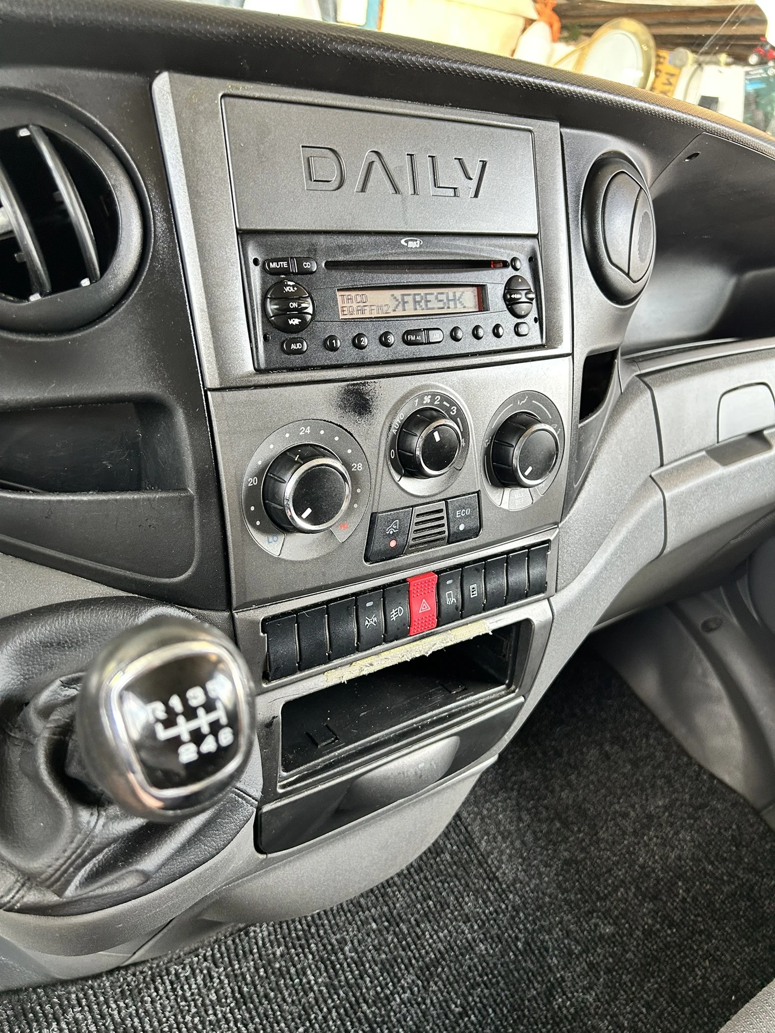 Iveco 35s13 ТОП СЪСТОЯНИЕ, снимка 12 - Бусове и автобуси - 55542384