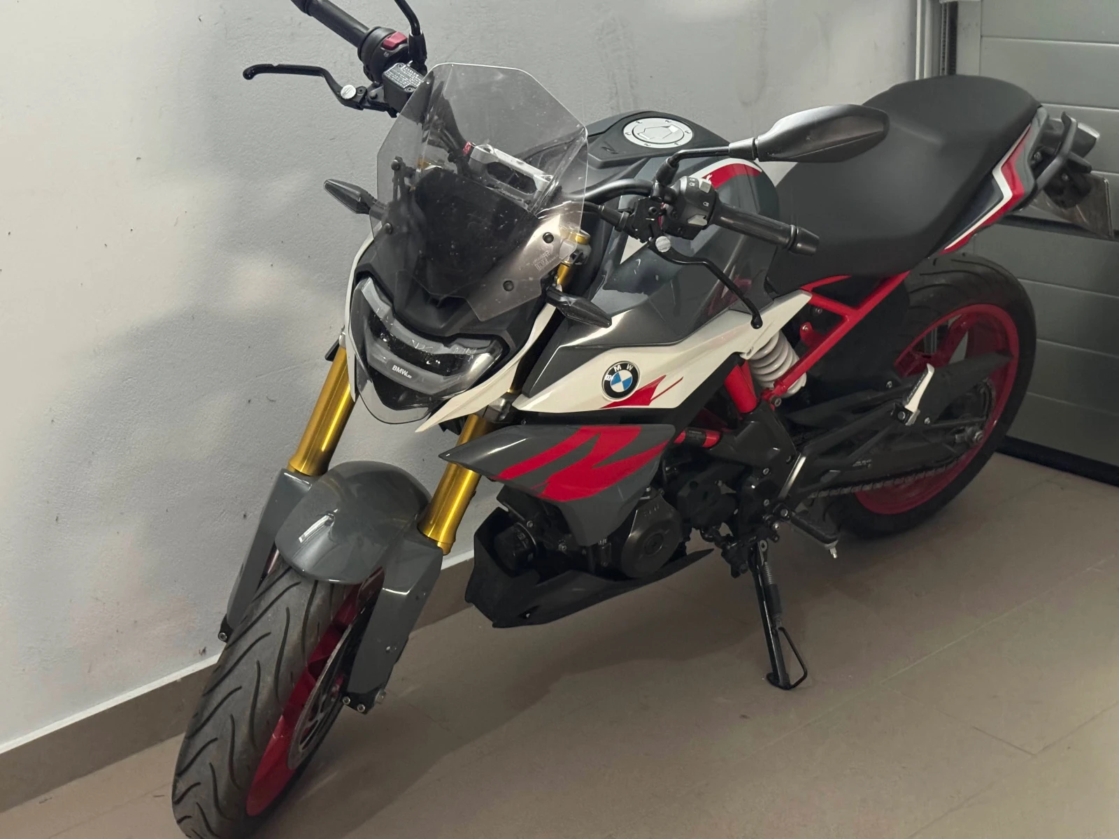 BMW G 310R 2022 Full LED 3000km, снимка 2 - Мотоциклети и мототехника - 56096463