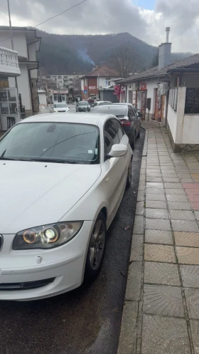 BMW 118, снимка 2