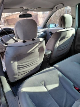 Renault Laguna - 1400 € / 2738.16 лв. - 83237685 6