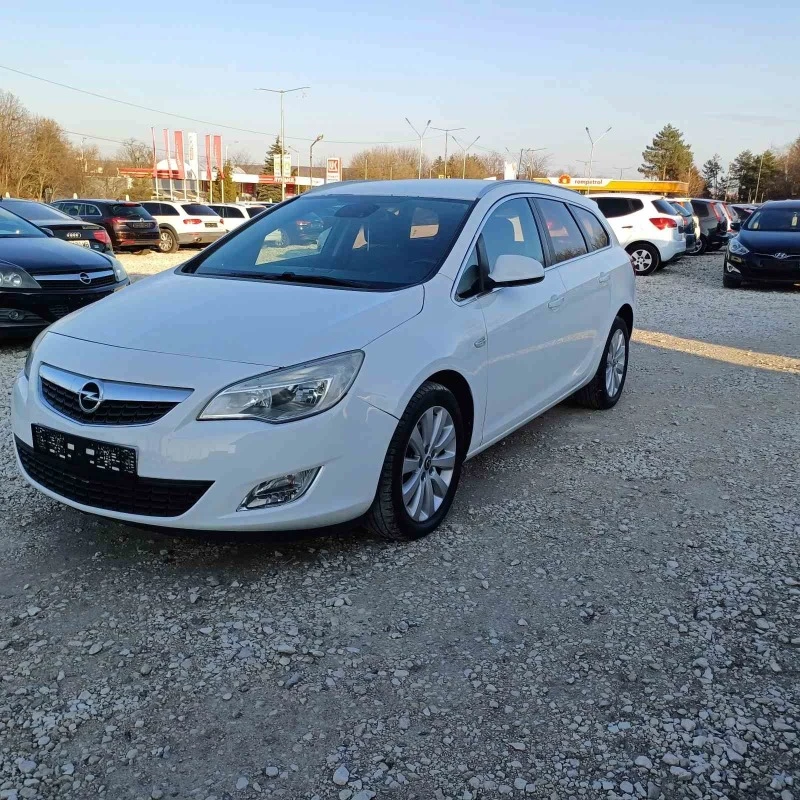 Opel Astra 1.7cdti *NOVA*UNIKAT*, снимка 2 - Автомобили и джипове - 44041343