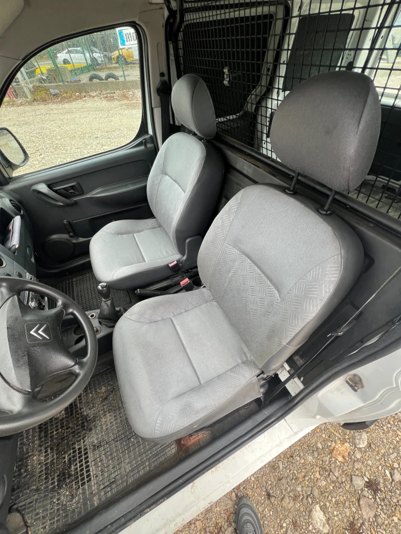 Citroen Berlingo 1.9, снимка 7 - Автомобили и джипове - 48195561