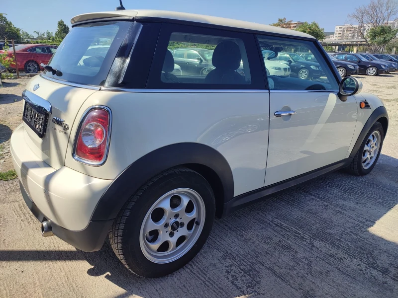 Mini One 1.6 D 90 k. c. , снимка 7 - Автомобили и джипове - 52043708
