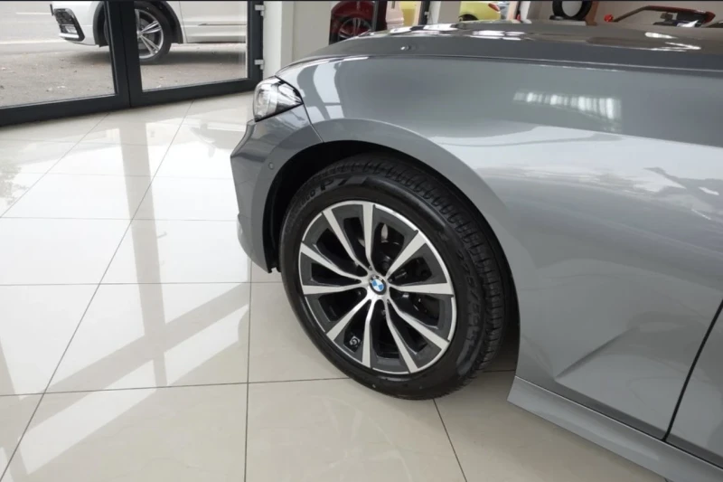 BMW 320 M47 Mild-Hybrid 2023 Model, снимка 9 - Автомобили и джипове - 53286882