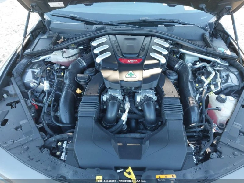 Alfa Romeo Giulia 2.9l Quadrifoglio Rwd, снимка 10 - Автомобили и джипове - 53338144