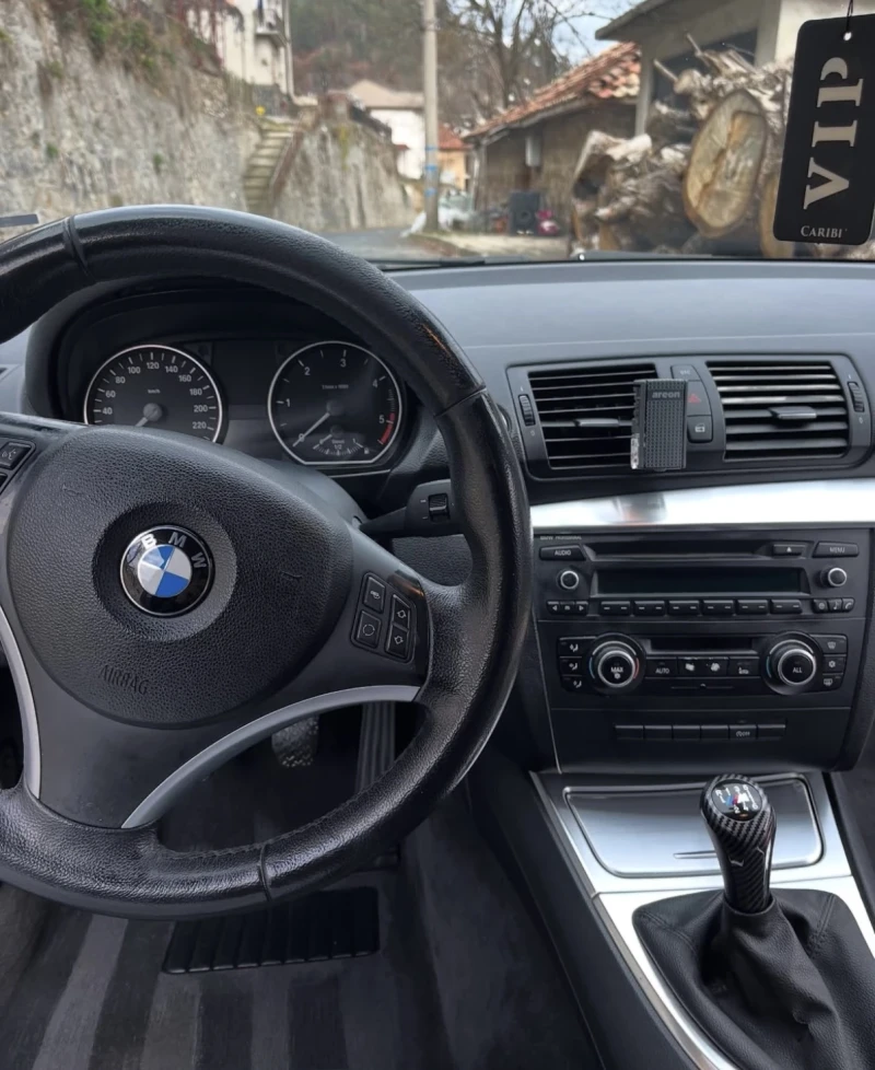 BMW 118, снимка 9 - Автомобили и джипове - 53403486