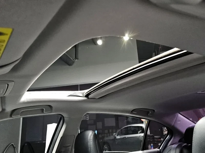 Honda Accord 2.4 Бензин, снимка 11 - Автомобили и джипове - 55568943