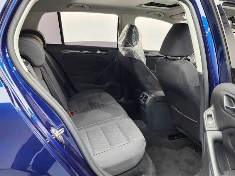 VW Golf 2.0 Tdi Style Edition, снимка 10 - Автомобили и джипове - 55748560