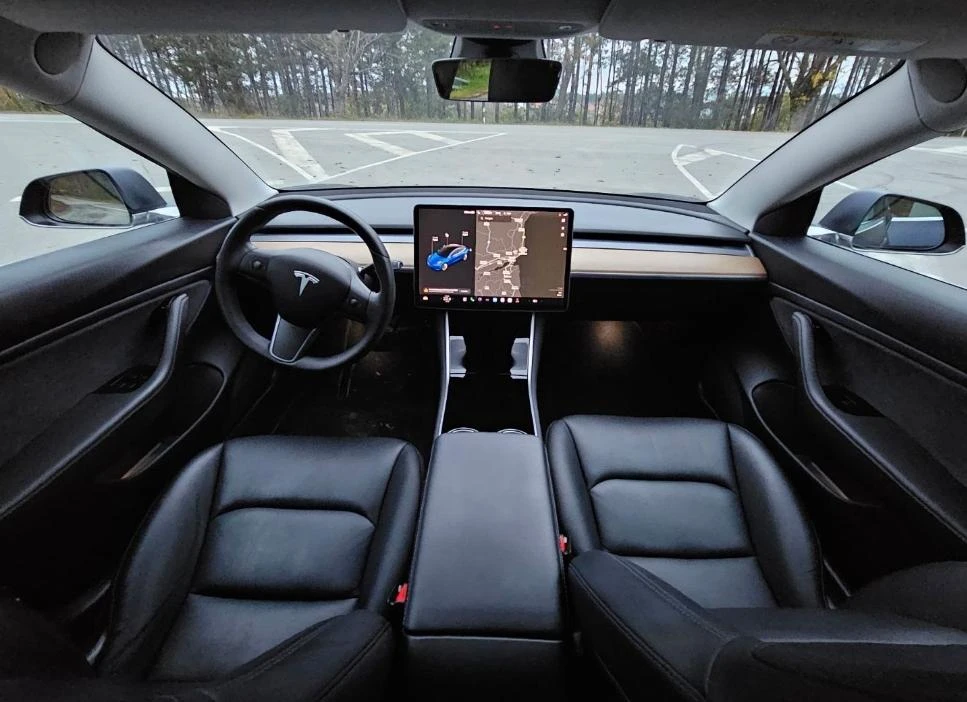 Tesla Model 3  44   | Mobile.bg   13