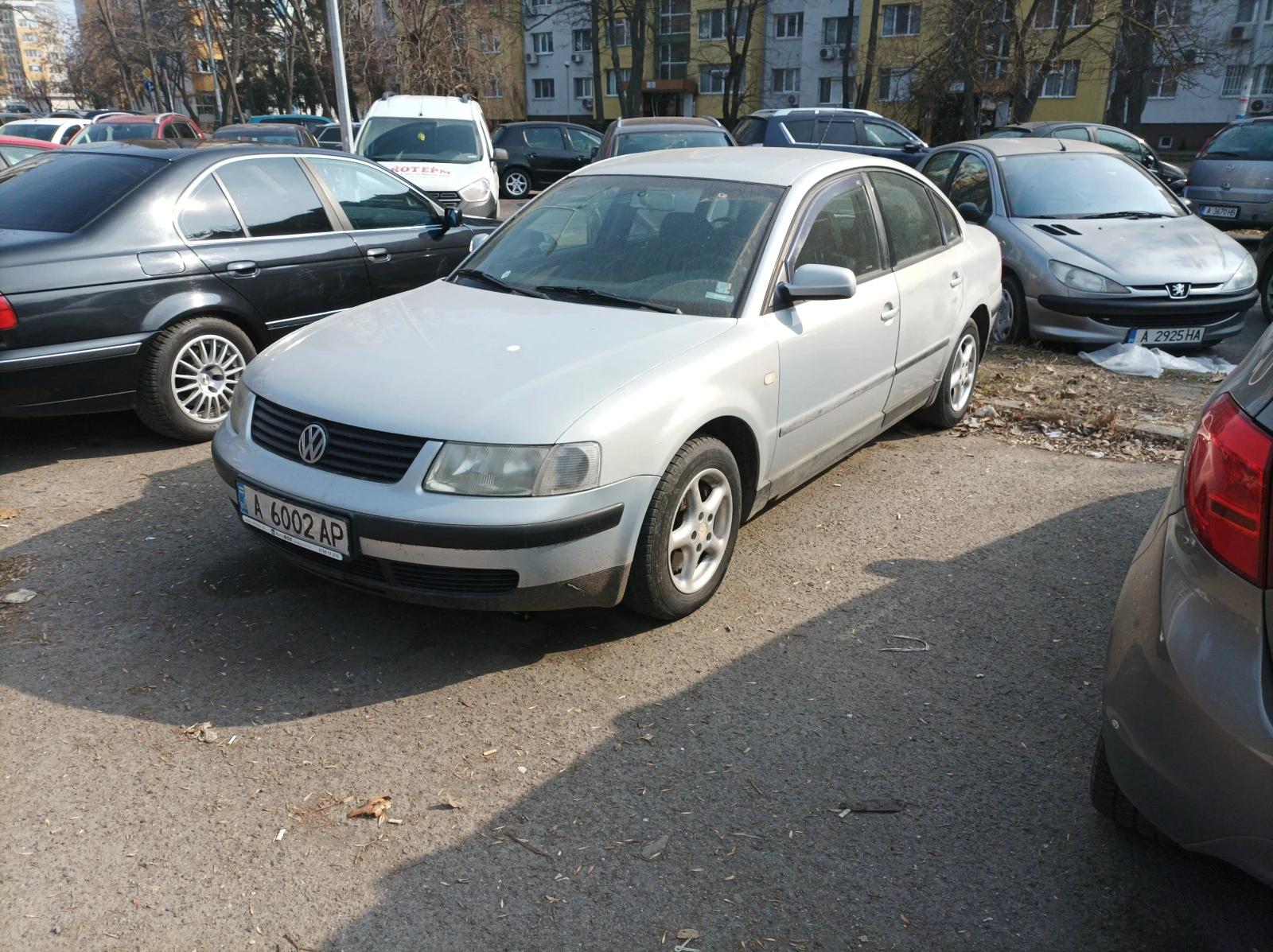 VW Passat 1, 9 - изображение 2