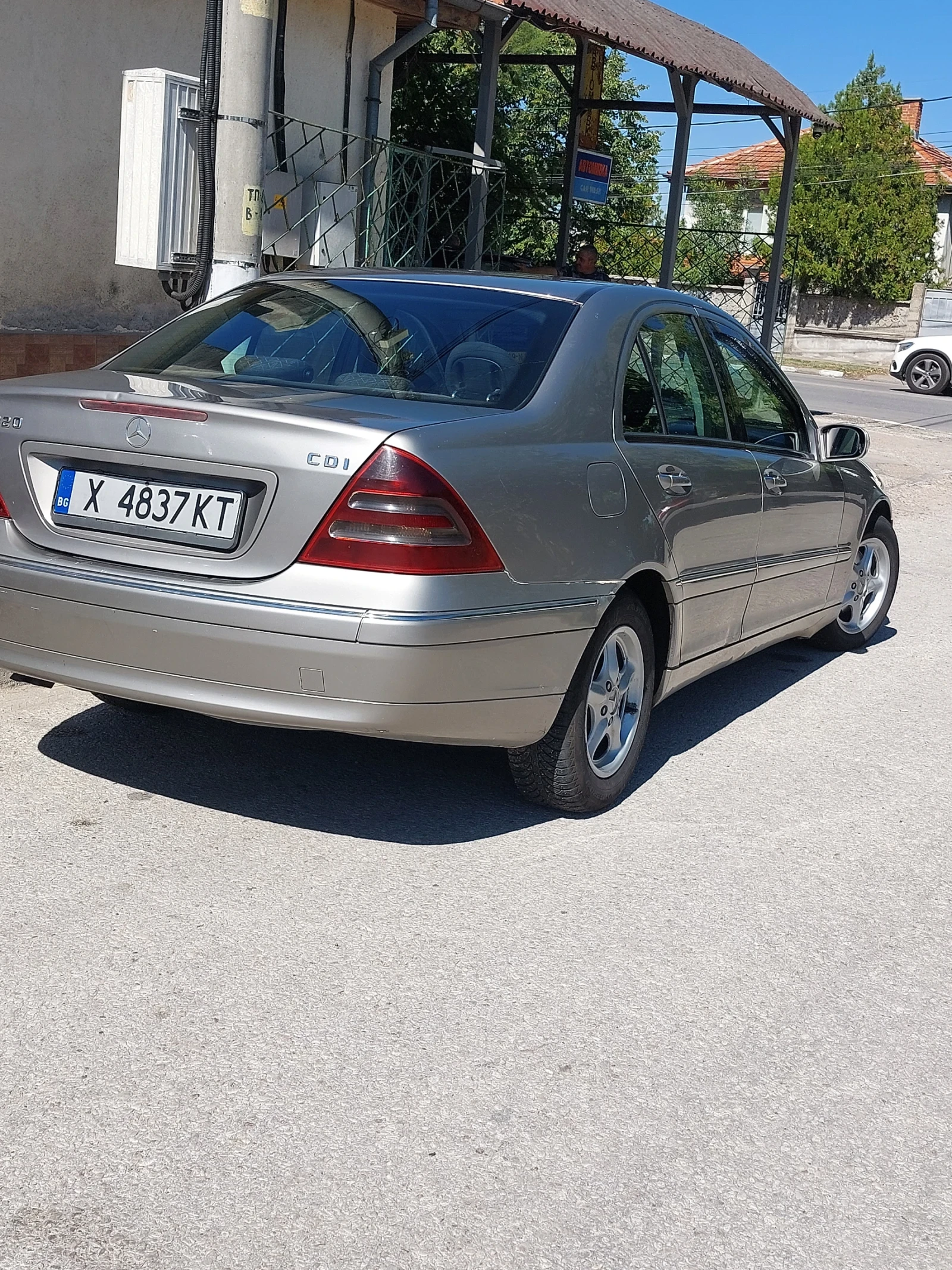 Mercedes-Benz C 220  - изображение 10
