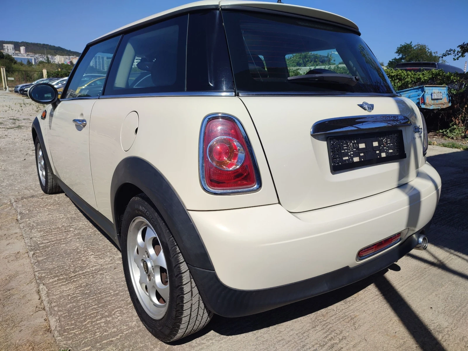 Mini One 1.6 D 90 k. c.  - изображение 6