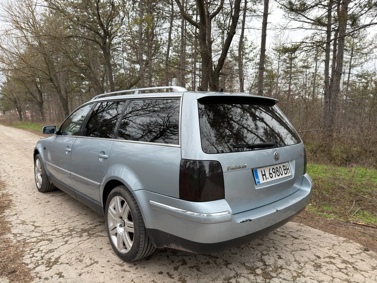 VW Passat 1.9 - изображение 4