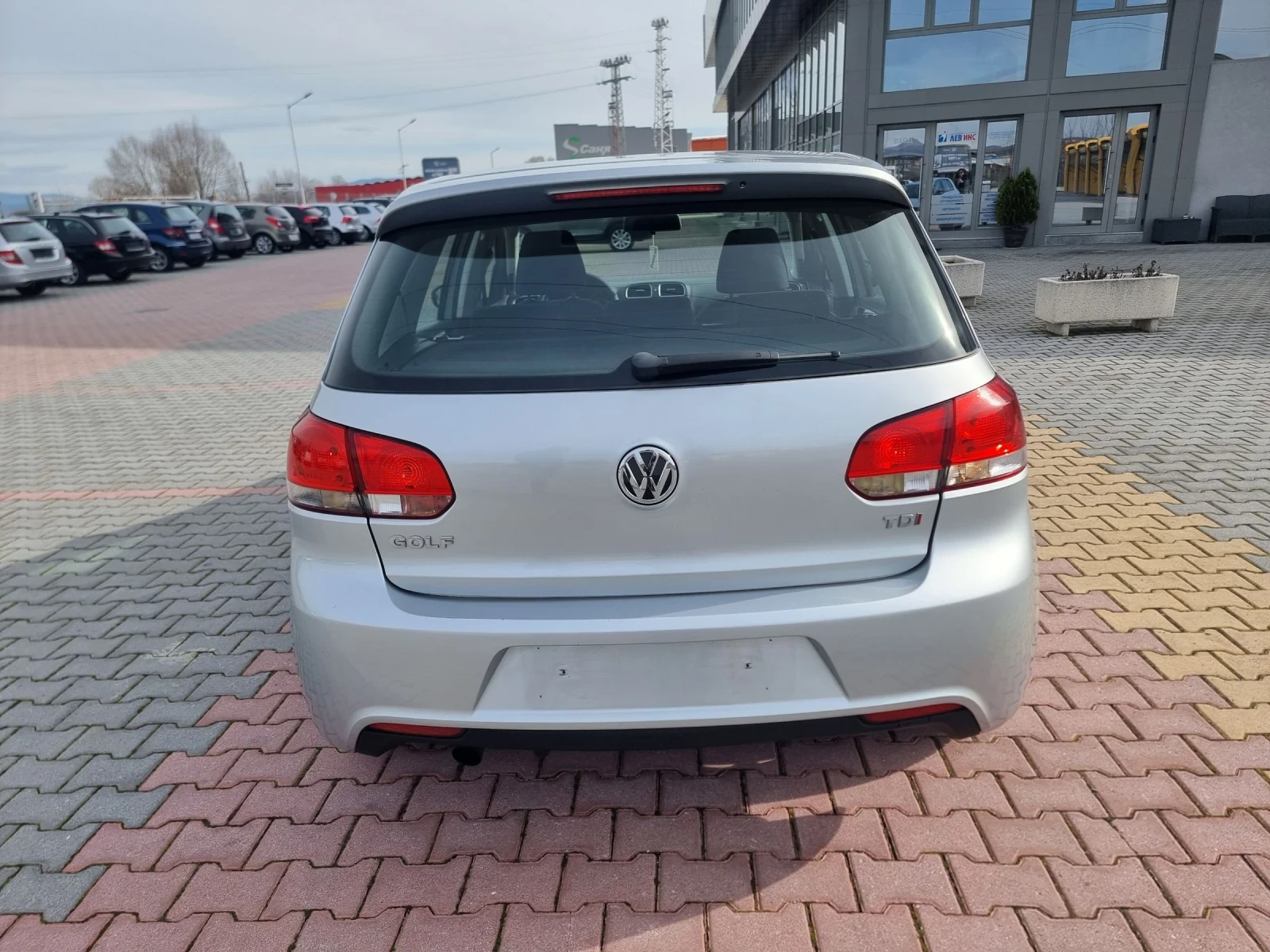 VW Golf 1.6 TDI  - изображение 4