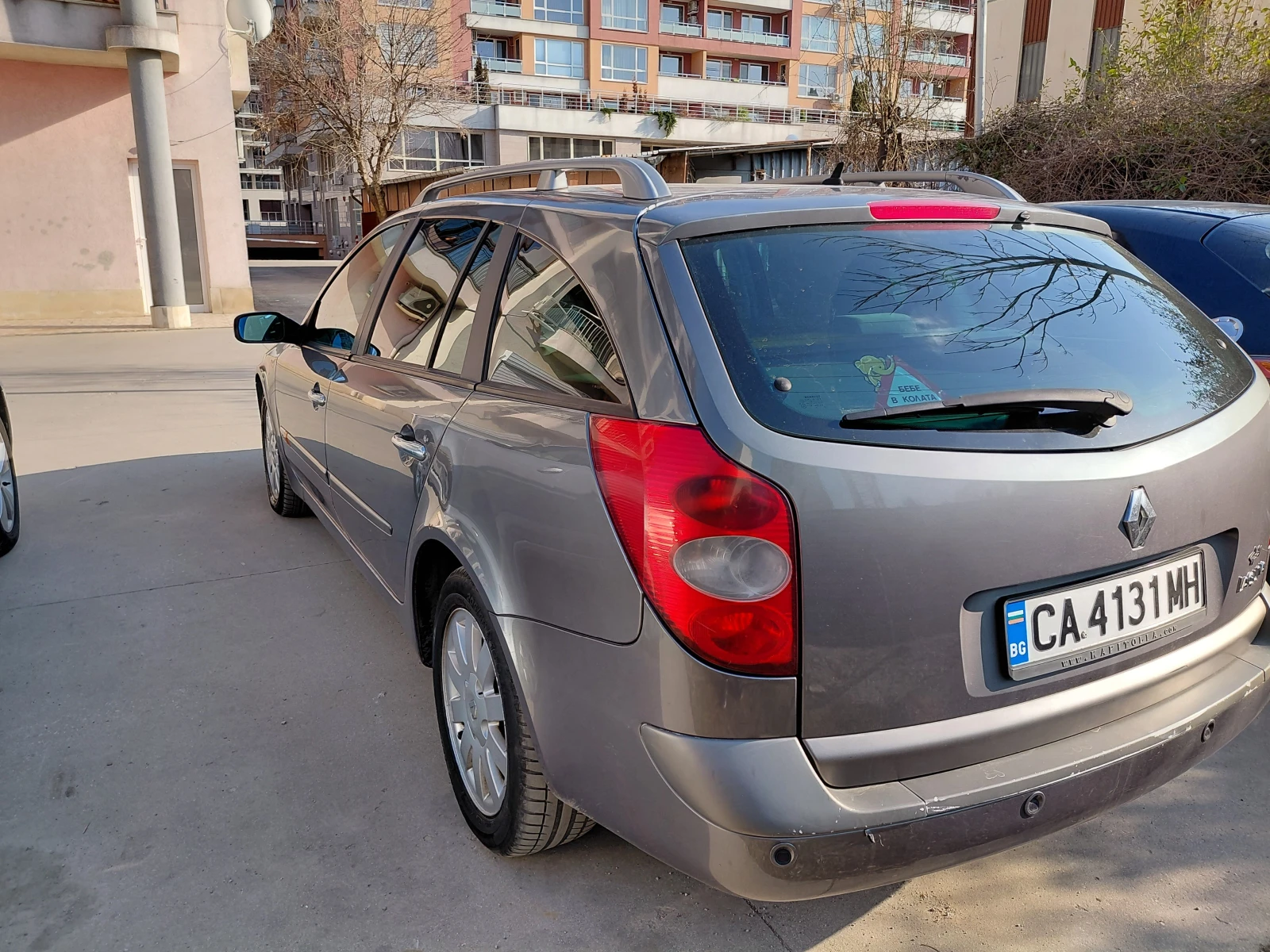 Renault Laguna, снимка 3 - Автомобили и джипове - 53968706