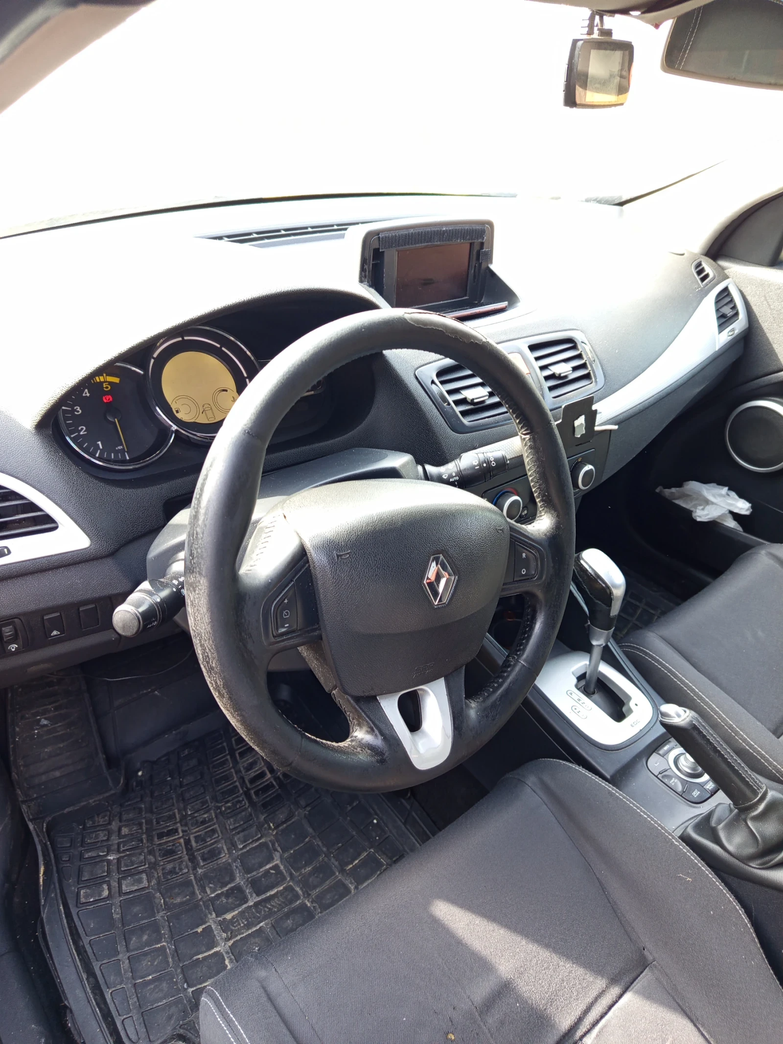 Renault Megane, снимка 7 - Автомобили и джипове - 54156712