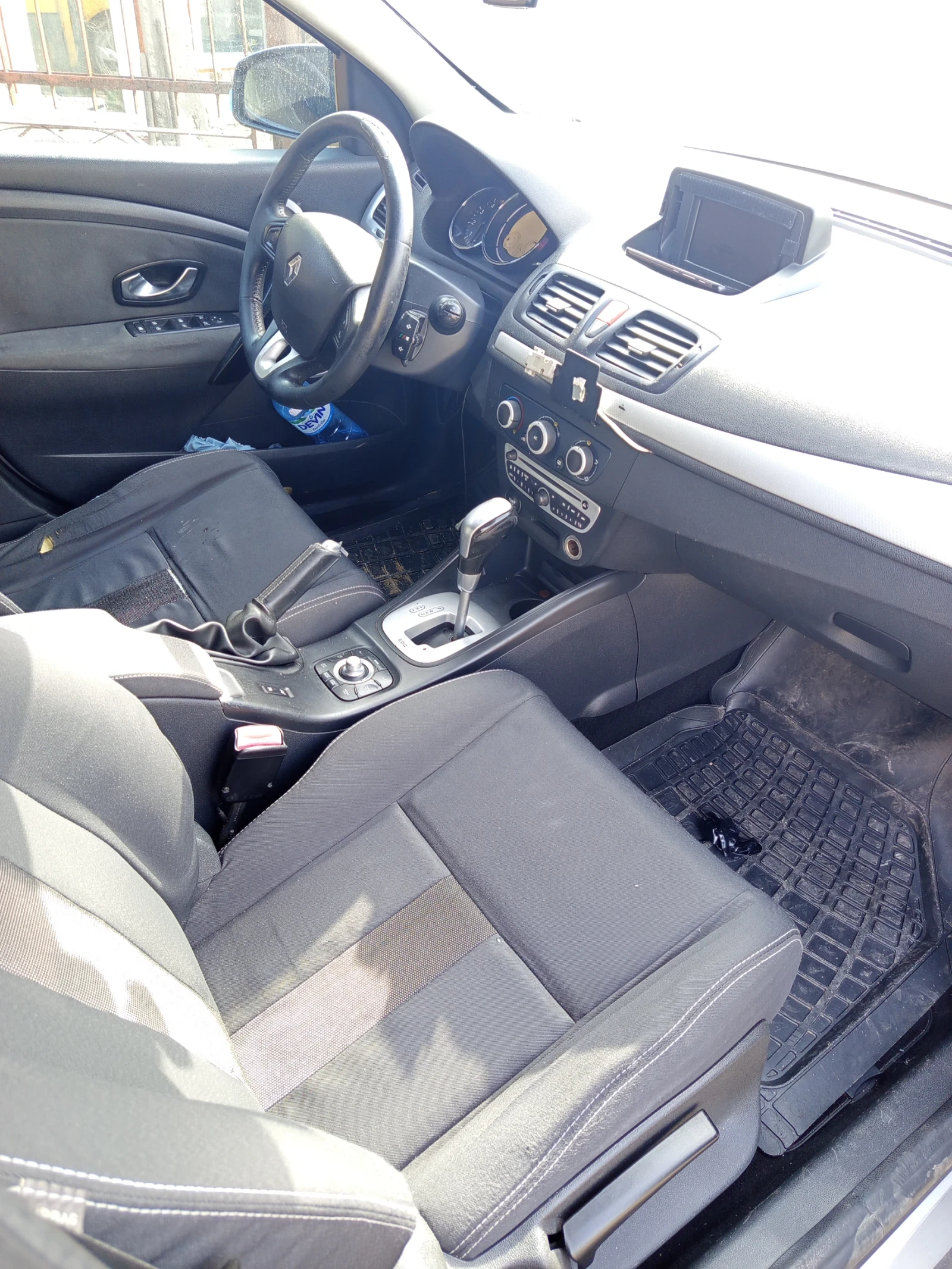 Renault Megane, снимка 6 - Автомобили и джипове - 54156712