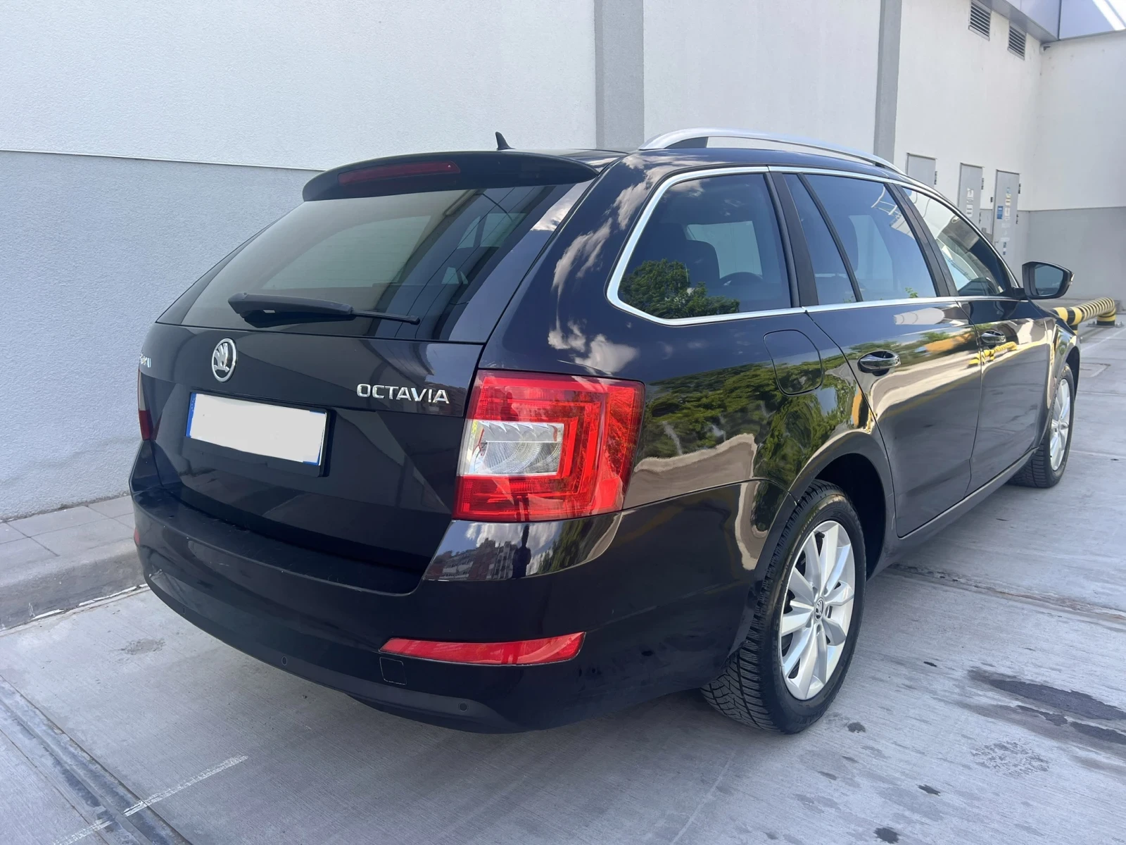 Skoda Octavia  DSG NAVI Facelift , снимка 7 - Автомобили и джипове - 54442648