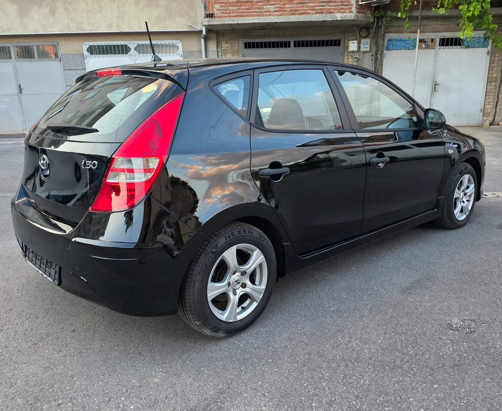 Hyundai I30 1.4     104000��. | Mobile.bg � ����������� 4