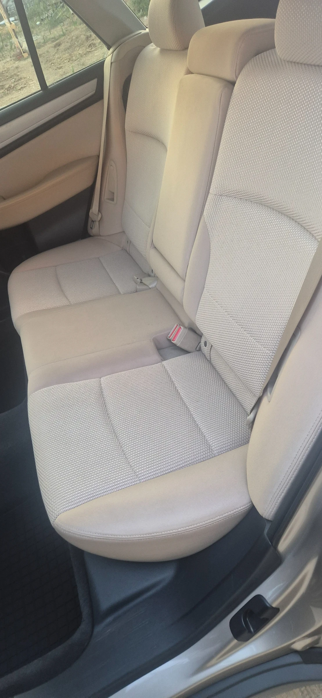 Subaru Outback 3.6R, снимка 11 - Автомобили и джипове - 55630555