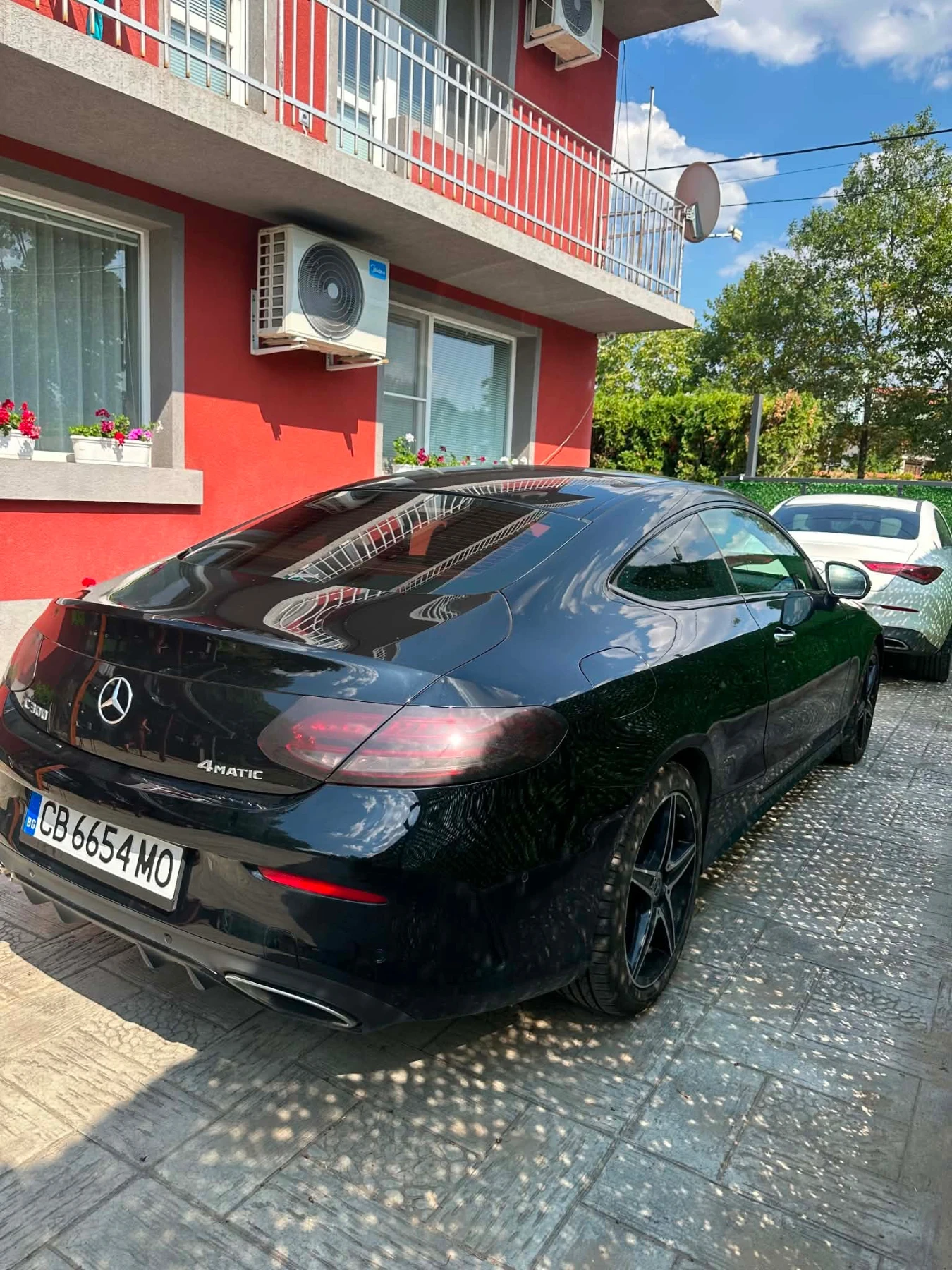 Mercedes-Benz C 300, снимка 5 - Автомобили и джипове - 55875010