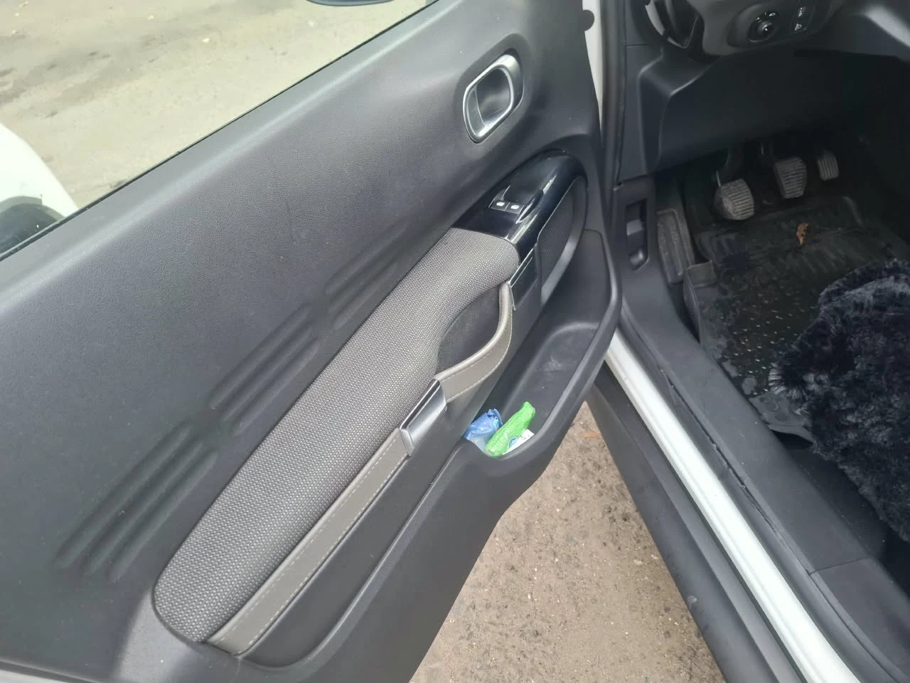 Citroen C4 Cactus, снимка 13 - Автомобили и джипове - 56728255