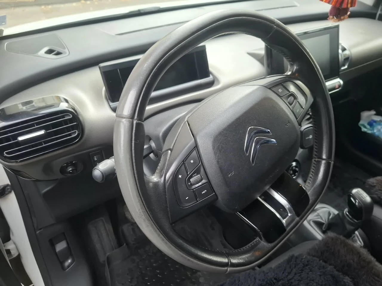 Citroen C4 Cactus, снимка 11 - Автомобили и джипове - 56728255