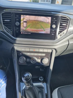 VW T-Roc 1.5TSI/DIGITAL/KAMERA/PANORAMA/РЪЧКА , снимка 8