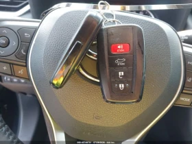 Toyota Rav4 XLE* PREMIUM* AWD* КОЖА* ПОДГРЕВ* ШИБИДАХ* КАМЕРА*, снимка 10