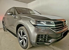 VW Touareg 3.0 TDI, снимка 2