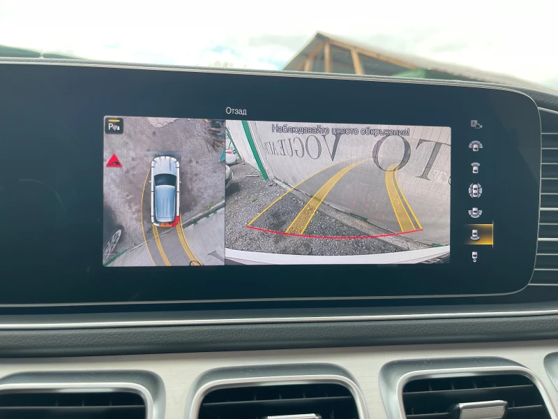 Mercedes-Benz GLE 53 4MATIC AMG* PANO* KEYLESS* 360* BURMESTER* MEMORY* HUD, снимка 16 - Автомобили и джипове - 49765413