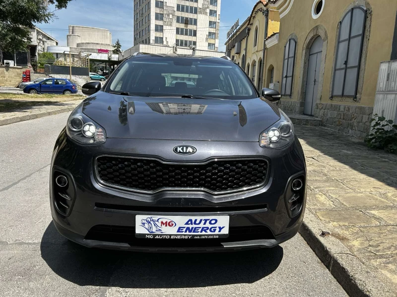 Kia Sportage, снимка 8 - Автомобили и джипове - 51353200