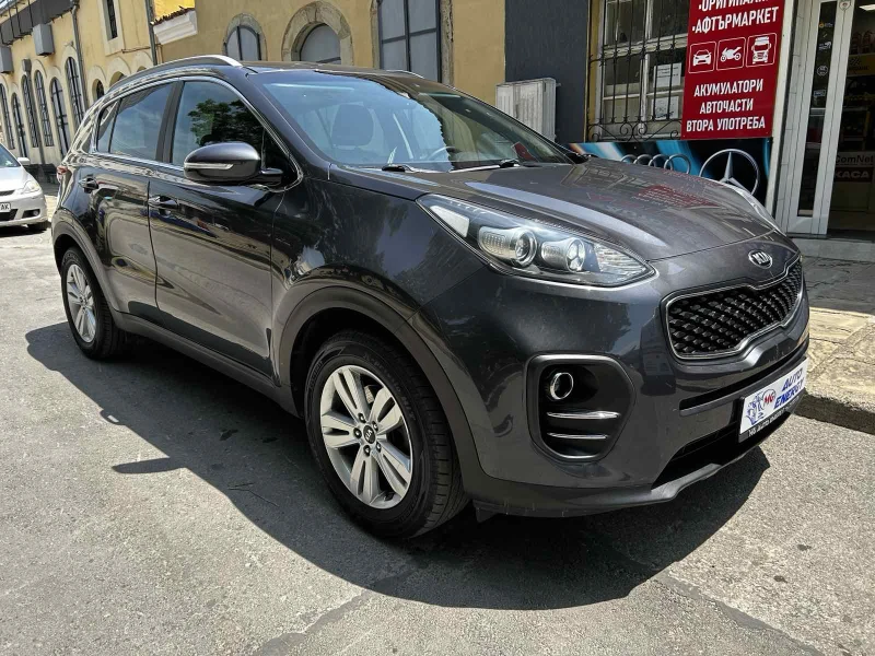 Kia Sportage, снимка 7 - Автомобили и джипове - 51353200