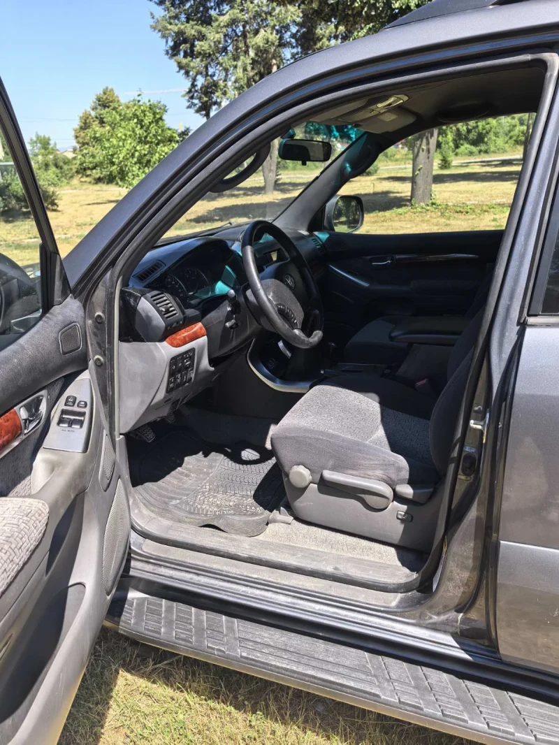 Toyota Land cruiser, снимка 8 - Автомобили и джипове - 52422739