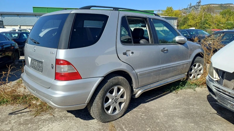 Mercedes-Benz ML 270 ML270, снимка 3 - Автомобили и джипове - 51810132