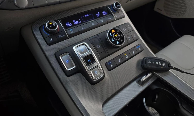 Hyundai Palisade Gasoline 3.8 4WD Prestige, снимка 9 - Автомобили и джипове - 52058643