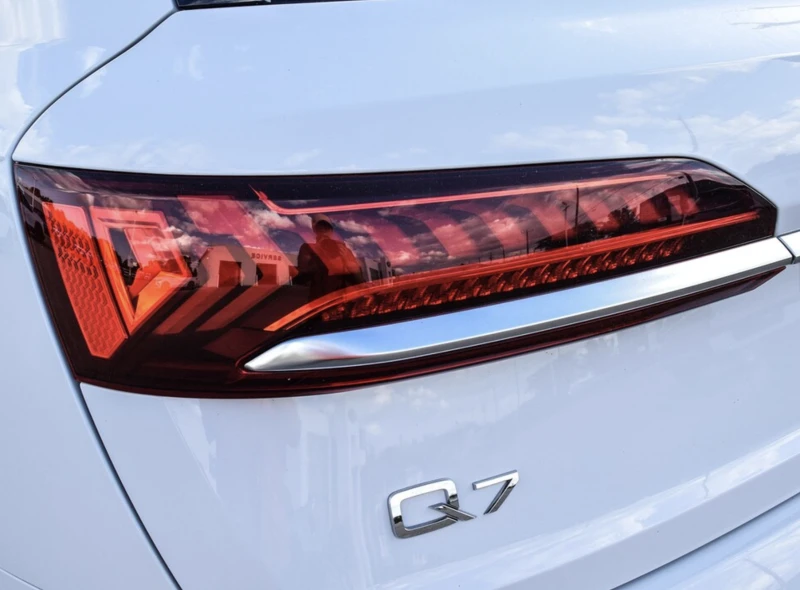 Audi Q7 55 Progressiv АВТОКРЕДИТ, снимка 9 - Автомобили и джипове - 52749734