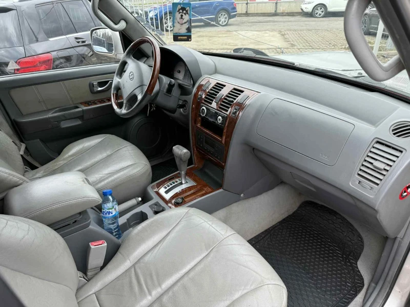 Hyundai Terracan OFFRoad LIFT АВТОМАТ, снимка 10 - Автомобили и джипове - 53429861