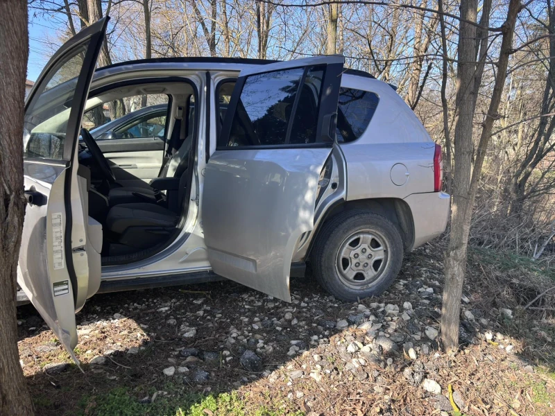 Jeep Compass 2.0 crd, снимка 3 - Автомобили и джипове - 53586710