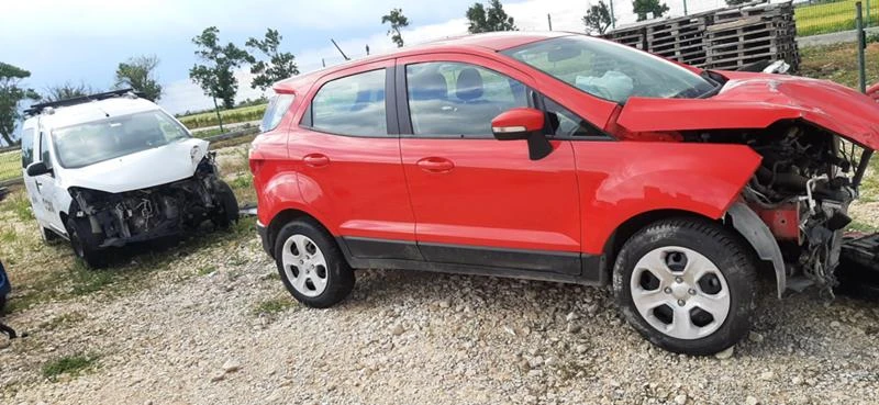 Ford EcoSport 1.0i - изображение 2