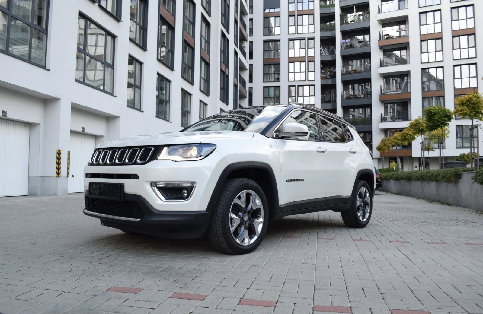 Jeep Compass Limited 4X4 | Mobile.bg � ����������� 1