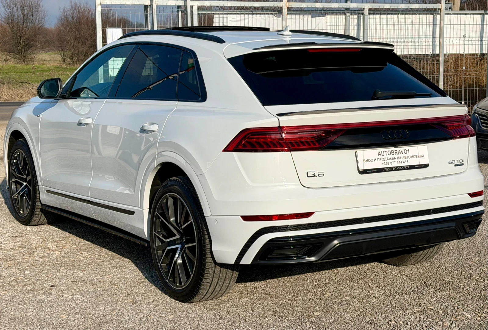 Audi Q8 S-Line/Matrix/Панорама/ФУЛ!!! - изображение 6