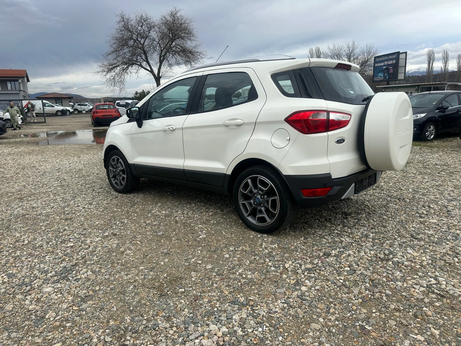 Ford EcoSport  - изображение 5