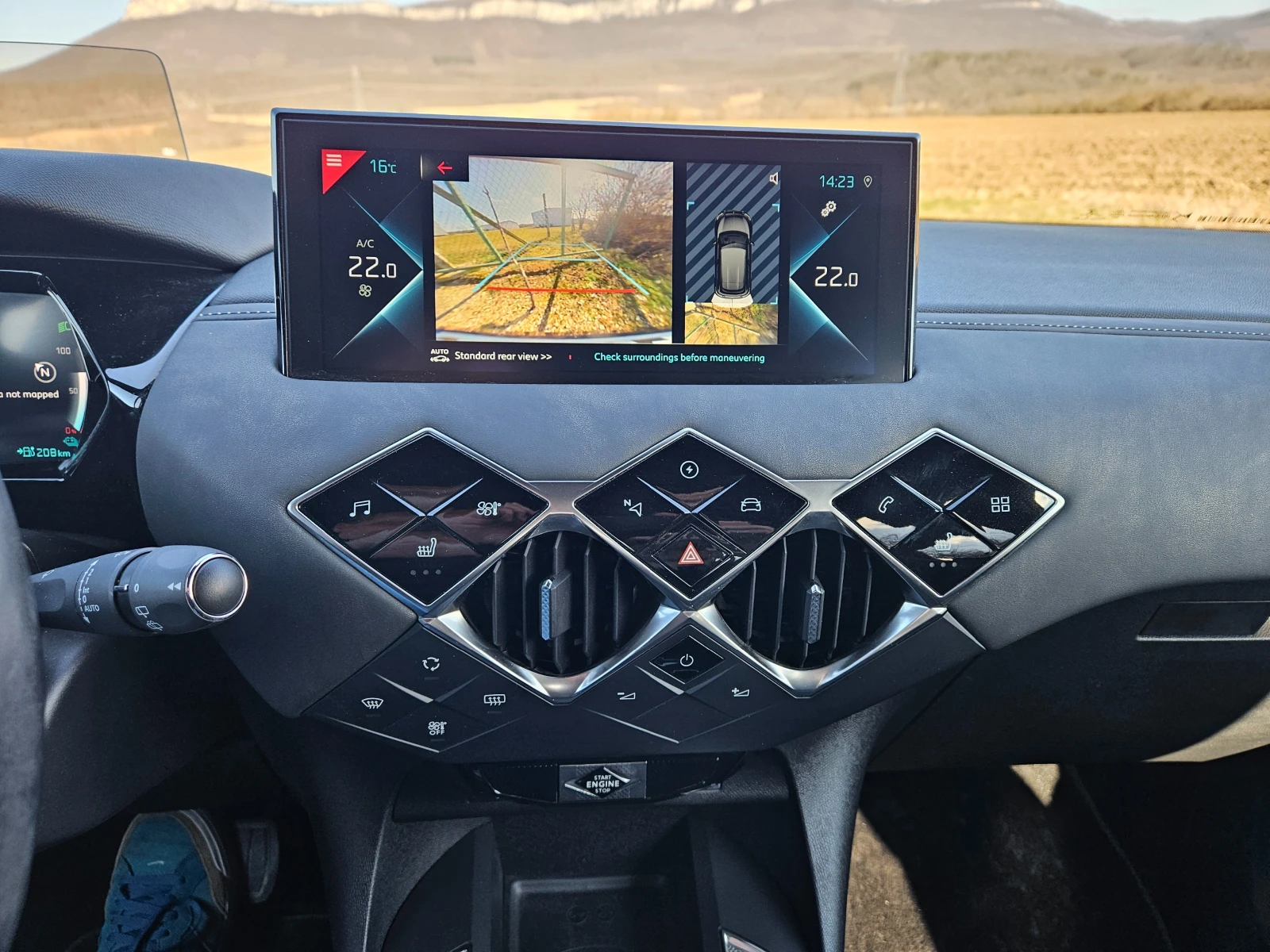 Citroen DS 3 Crossback E-Tense So Chic FULL, снимка 12 - Автомобили и джипове - 53791568