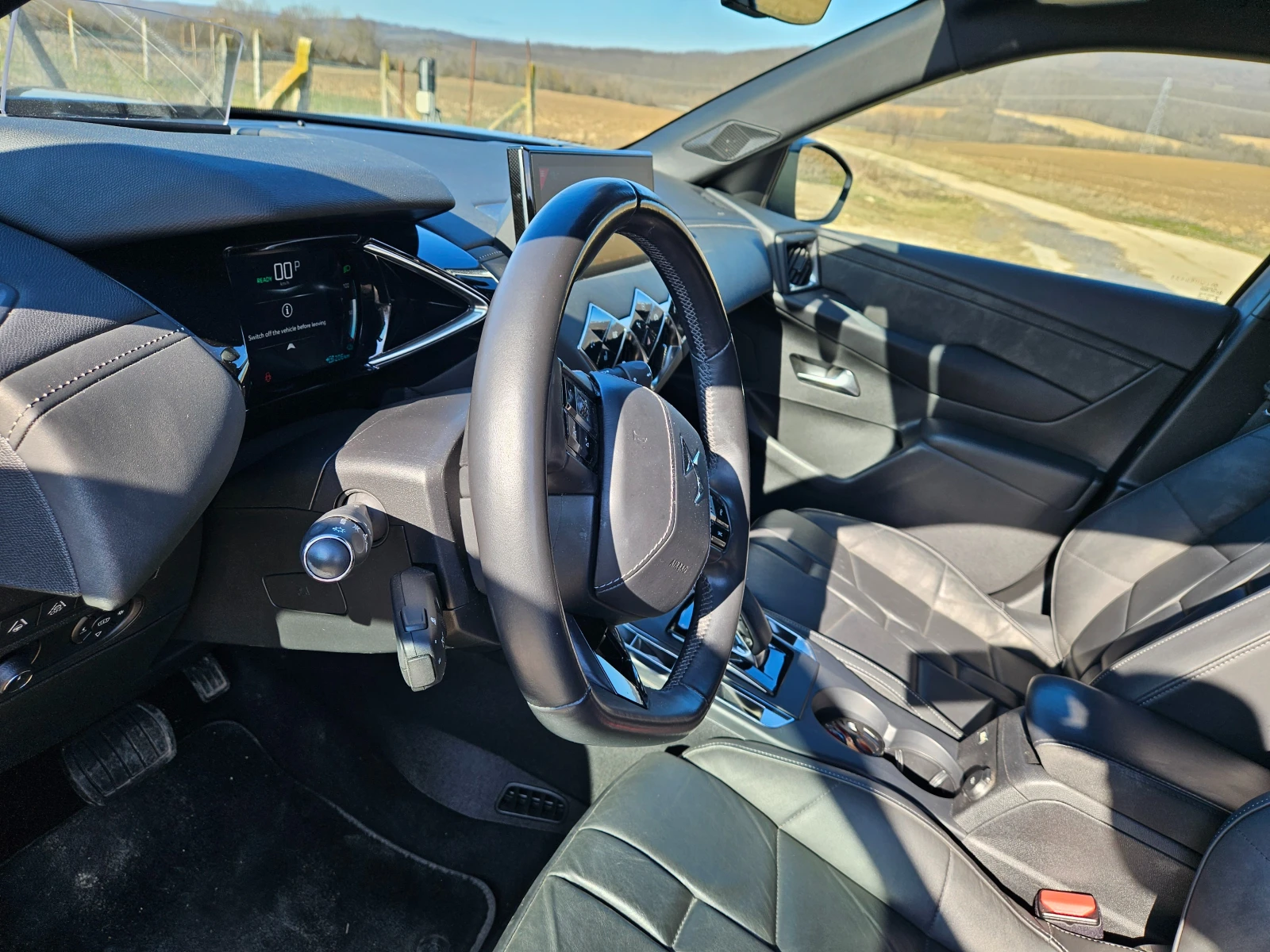 Citroen DS 3 Crossback E-Tense So Chic FULL, снимка 13 - Автомобили и джипове - 53791568