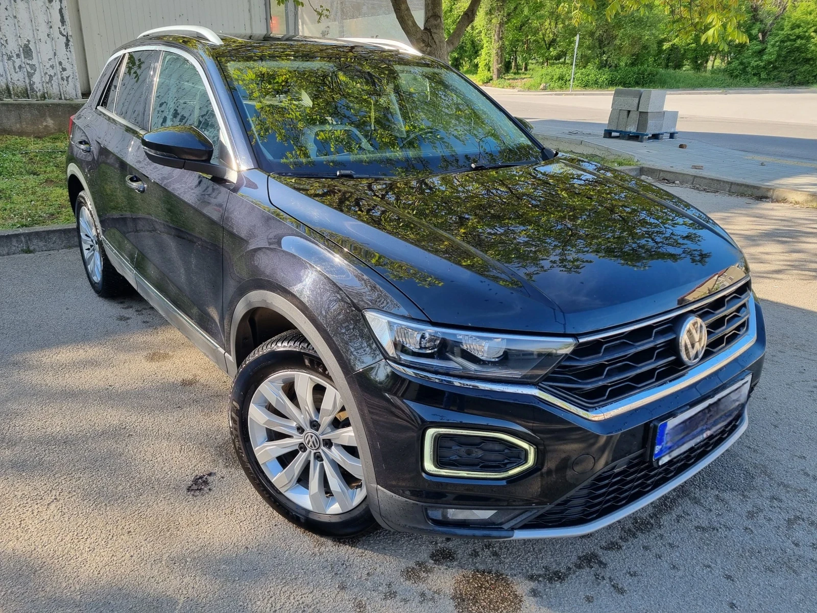 VW T-Roc 1.5TSI/DIGITAL/KAMERA/PANORAMA/РЪЧКА 