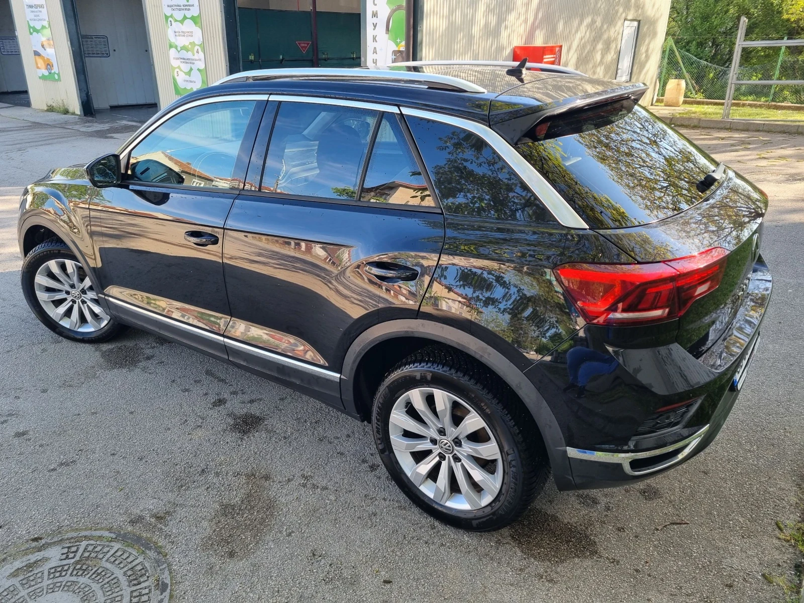 VW T-Roc 1.5TSI/DIGITAL/KAMERA/PANORAMA/РЪЧКА , снимка 4 - Автомобили и джипове - 54338426